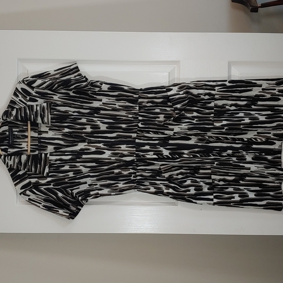 Connected Apparel Green, Black, Cream Zip Up Two Pocket Dress Size 14 - Picture 1 of 4